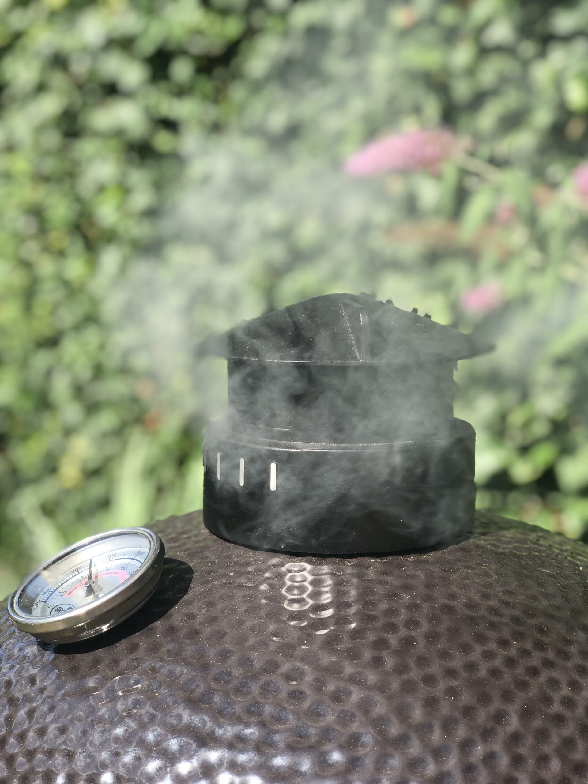 Smoking kamado